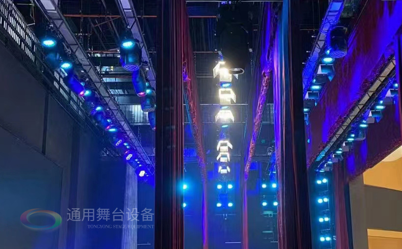 演艺舞台灯光技术科普 色彩运用技巧与行业发展分析
